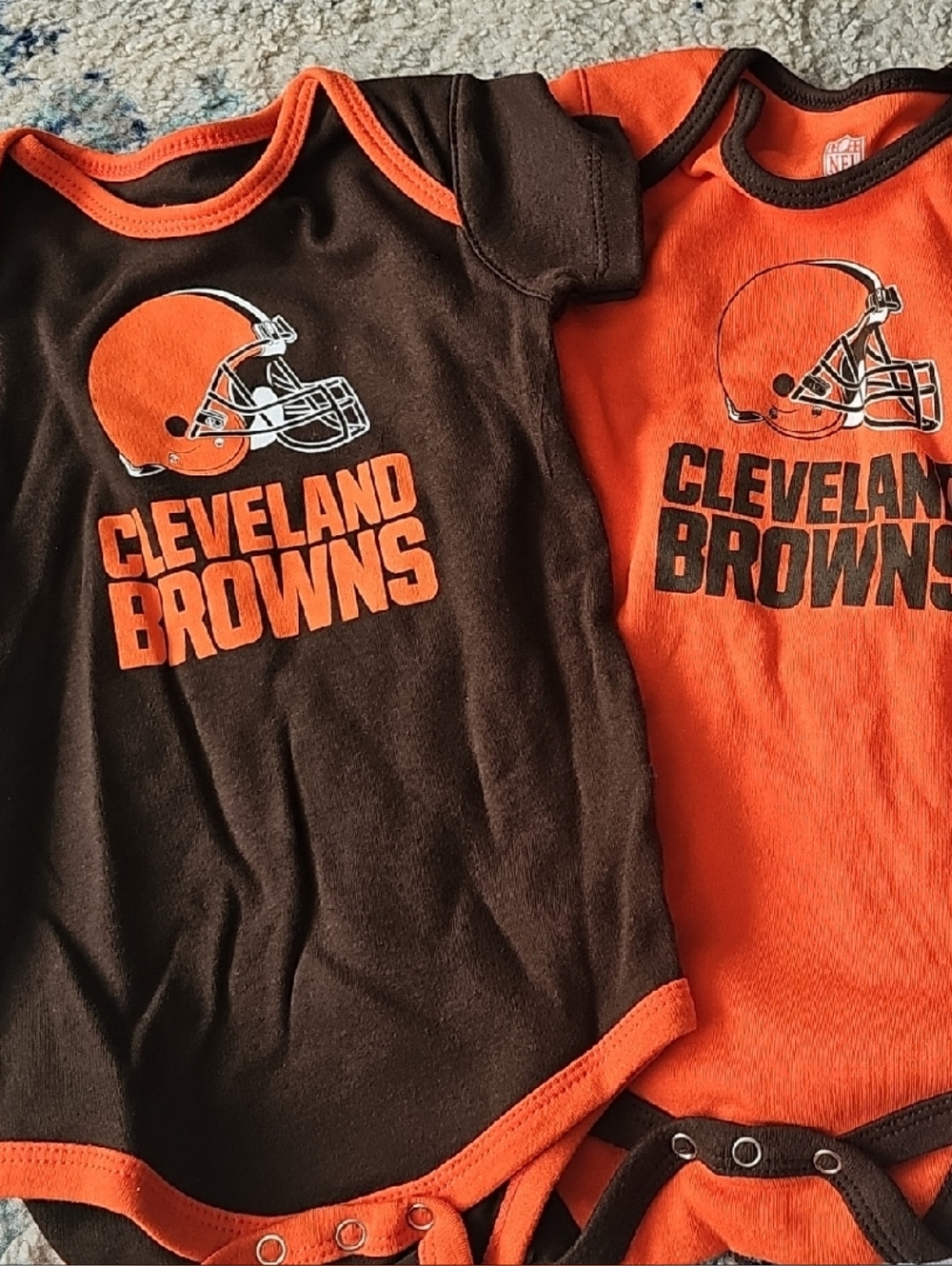 *NWOT* 3 NFL Cleveland Browns Infant Short Sleeve Bodysuit Set - Brown & Orange